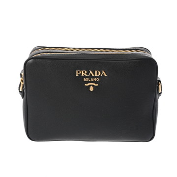 プラダ ブラック(NERO)/ゴールド金具 1BH079 レザー レディース バッグ 【中古】【bag】