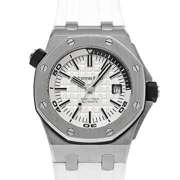 オーデマ ピゲ ロイヤルオーク オフショア ダイバー 15710ST.OO.A010CA.01 ホワイト メンズ 時計 【中古】【wristwatch】